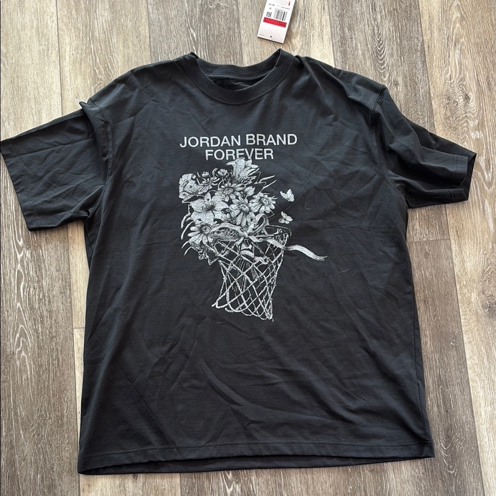 Jordan Women’s Oversized Forever Graphic T-Shirt